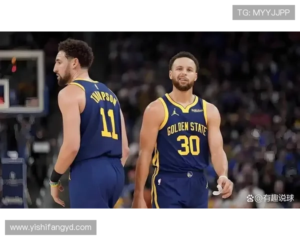 勇士队核心球员库里复出领衔全新阵容迎战快船队，季前赛前瞻分析
